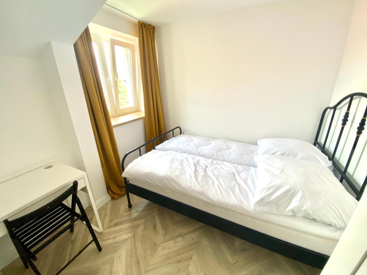 Apartament Sanok-Z Widokiem Na Rynek I Tarasem Exterior photo